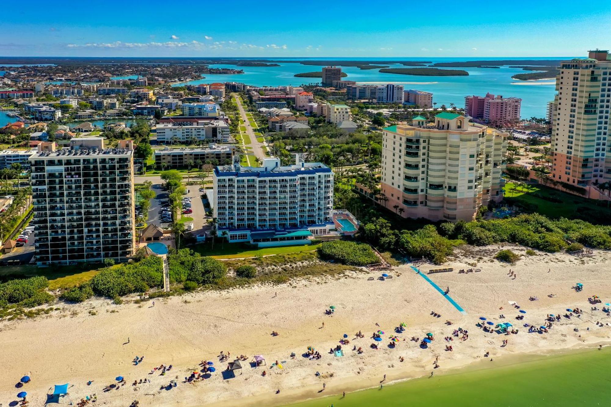 Beachfront At The Apollo Where The Famous Sunsets Never Get Old! Marco Island Exterior foto